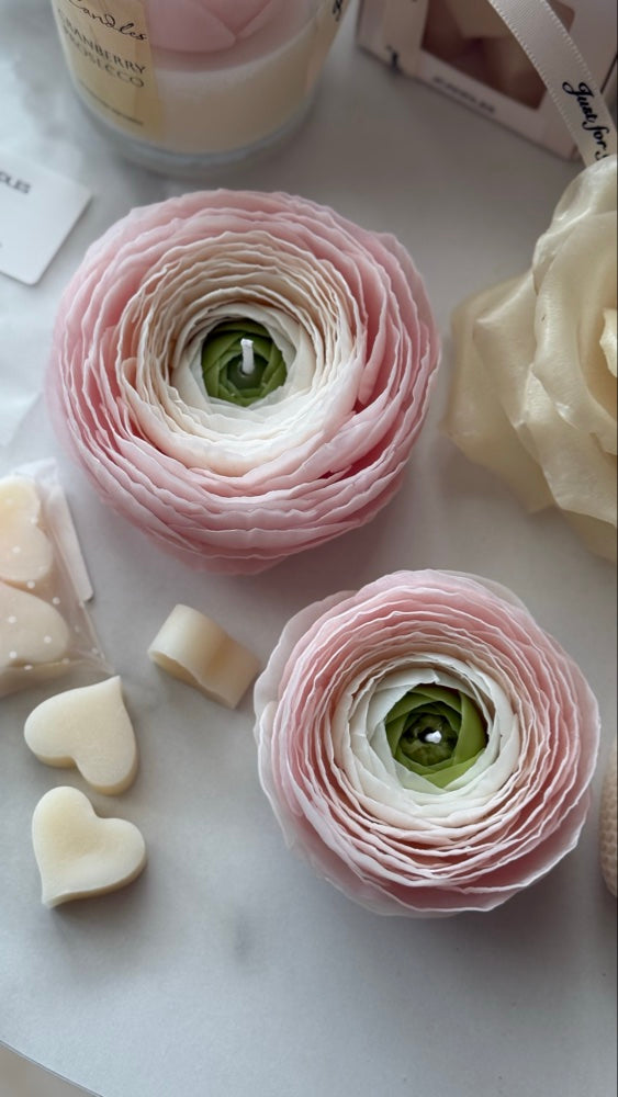 Gift for mom | candle gift set | ranunculus | set of 2