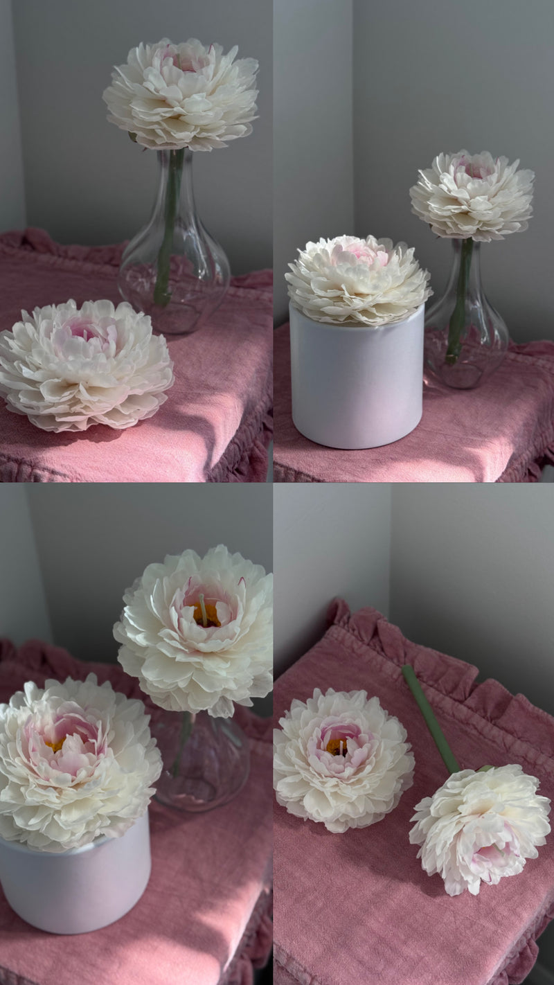 Gift Set of 2 realistic peony candles (a peony bud and a peony on a stem)