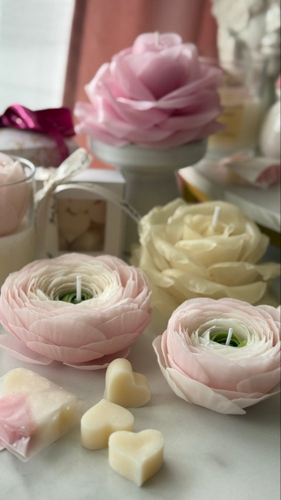 Gift for mom | candle gift set | ranunculus | set of 2
