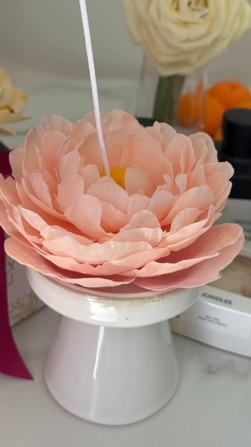 Realistic peony "coral charm"