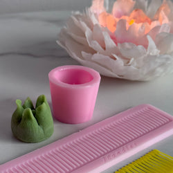SET OF 2 SILICONE MOLDS: PEONY STAMEN & PEONY CORE