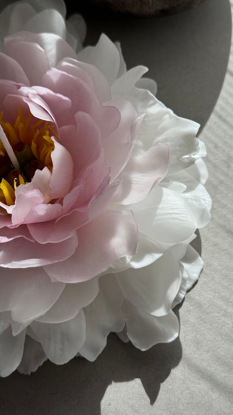 Gift Set of 2 realistic peony candles (a peony bud and a peony on a stem)