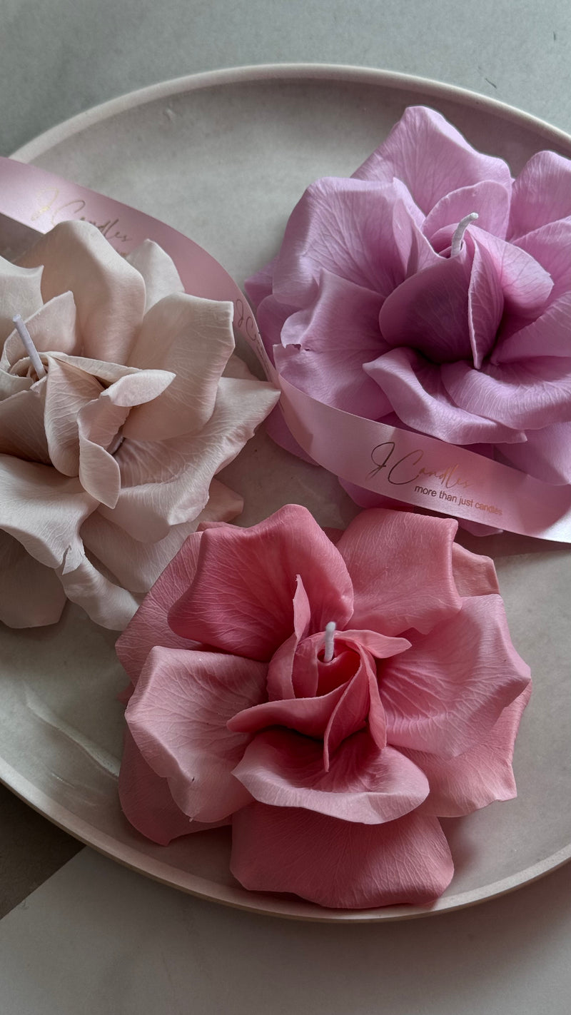 Realistic french rose candle, beeswax candle, flower candle, gift candle, unique gift, wedding gift, birthday gift, wedding Decor