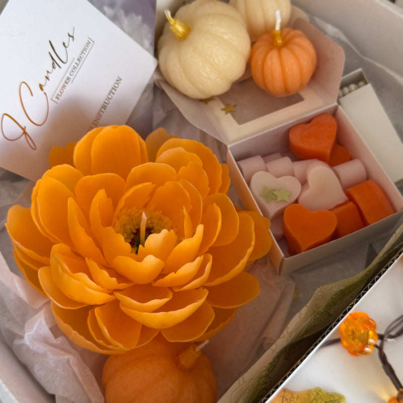 Autumn candle gift set / fall gift box / handmade beeswax flower candle