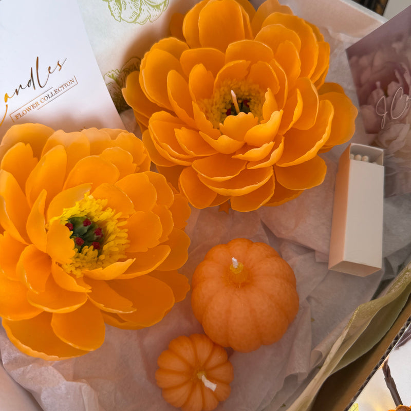 Autumn candle gift set / fall gift box / handmade beeswax flower candle
