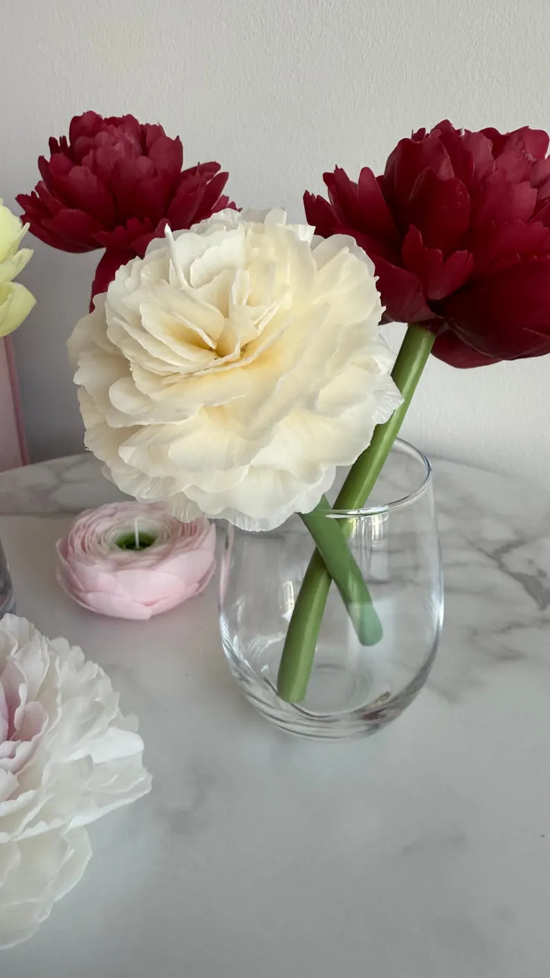 Handmade beeswax rose candle: unique flower gift for her / home decor